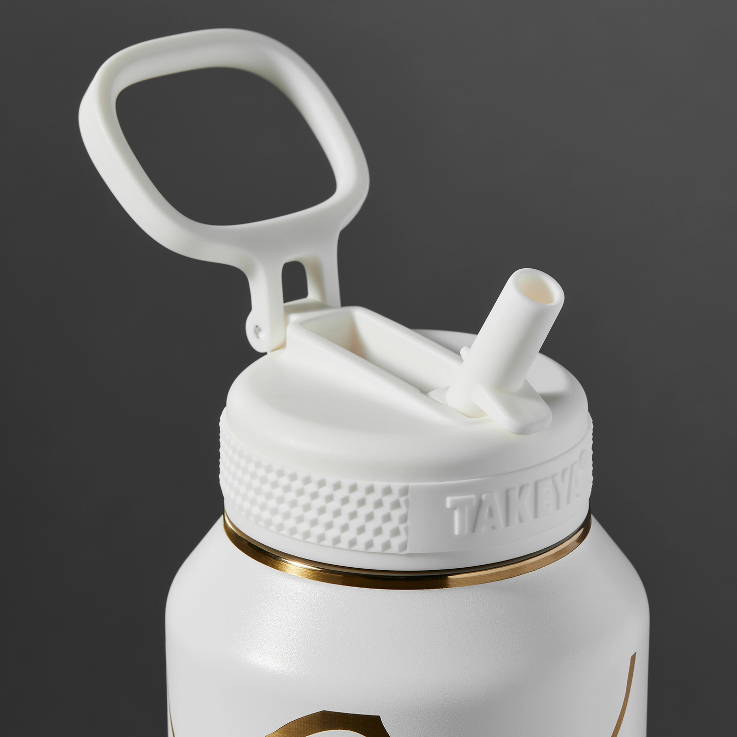 kintsugi-water-bottle-with-straw-lid-r5 51389-TK_HO25_Kintsugi_Takeya9271.png