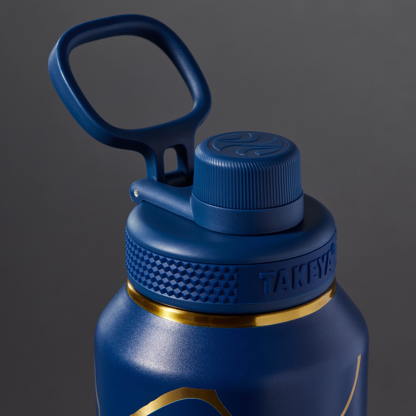 kintsugi-water-bottle-with-spout-lid-d1 51390-TK_HO25_Kintsugi_Takeya9266.png
